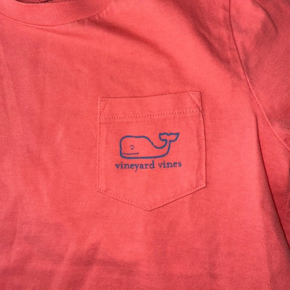 VINEYARD VINES $30 Boys 6 Coral Orange Blue Short Sleeve Pocket T-Shirt U2 - Picture 3 of 4